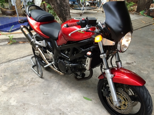 Suzuki SV400cc.V-Twinปี04 เครื่องแรง สภาพเหมือนใหม่