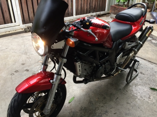 Suzuki SV400cc.V-Twinปี04 เครื่องแรง สภาพเหมือนใหม่
