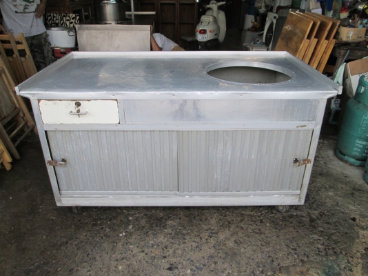 โต๊ะขายอาหาร  ขายตามสั่ง   ขายได้ทุกอย่าง  สภาพดีมาก