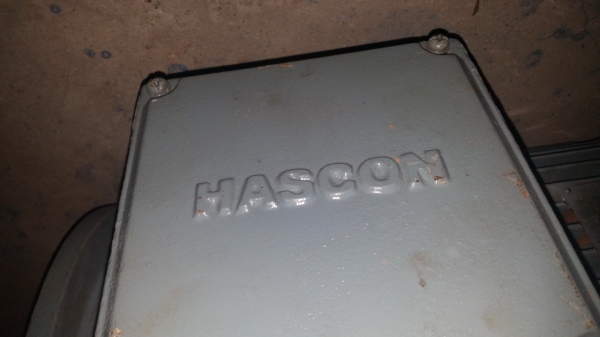 ขายหม้อเตอร์หน้าแปลนขนาด 25 แรงม้ากับ 30 แรงม้า 975 รอบ ขายหม้อเตอร์หน้าแปลนขนาด 25 แรงม้ากับ 30 แรงม้า 975 รอบ