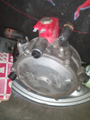 ขายถังแก๊ส75ลิตร+หม้อต้มสภาพดีครับ