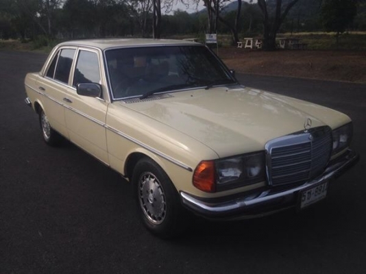 ขายเบนซ์ 280e w123 ราคา100000฿ ขายเบนซ์ 280e w123 ราคา100000฿