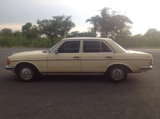 ขายเบนซ์ 280e w123 ราคา100000฿ ขายเบนซ์ 280e w123 ราคา100000฿