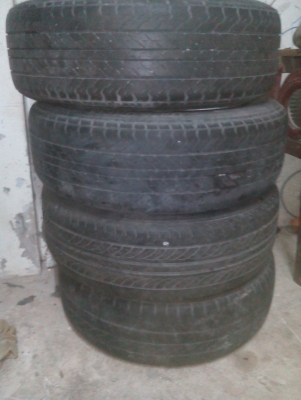 ขายแม็กพร้อมยาง ขอบ14 ฮออนด้าครับถูกๆๆๆๆๆ4รู100