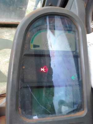 ขายรถแบคโฮVOLVOEC210BLCทํางานได้2470ชั้วโมงปี53