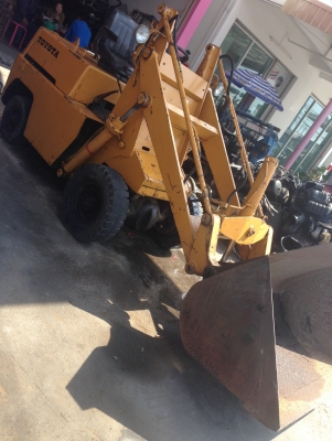 รถตัก TOYOTA รุ่น SG10 รถตัก TOYOTA รุ่น SG10