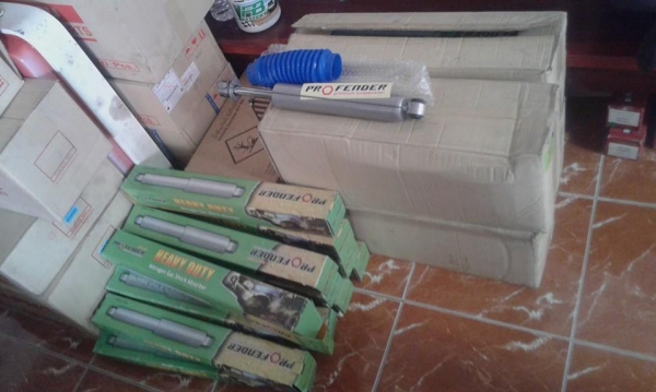 โช็คอัพหลัง Profender แกน 20 มม. สำหรับอีซูซุทุกรุ่น และยกสูง 2 นิ้ว โช็คอัพหลัง Profender แกน 20 มม. สำหรับอีซูซุทุกรุ่น และยกสูง 2 นิ้ว