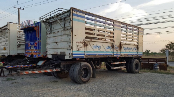 ขาย ลูกพ่วงสองเพลาสามมิตรไม่ดั้ม