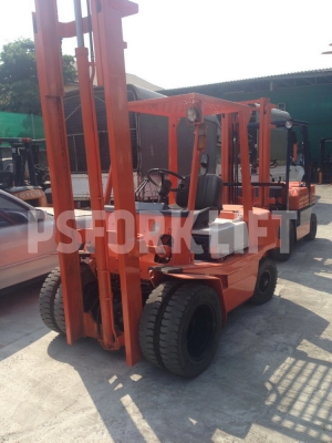 ขายฟอร์คลิฟท์ โตโยต้า 4FD25 เสาสูง 6 ม. จากประเทศญี่ปุ่น