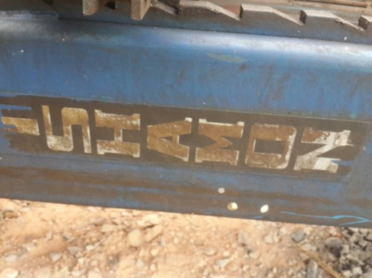 ฮ๊อยยกรถ เก่าญี่ปุ่น ขายตามสภาพ ขนาด 2.5 ตัน ราคา 50,000บาท อุปกรณ์คบ ขาดแค่สลิง