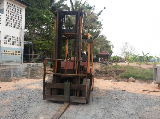 รถโฟลลิฟป์ นิสัน ดีเซล 6สูบ 4 ตัน เสาสูง4 เมตร เกียร์ AUTO ราคา 180,000บาท มีVDO การใช่งาน รถโฟลลิฟป์ นิสัน ดีเซล 6สูบ 4 ตัน เสาสูง4 เมตร เกียร์ AUTO ราคา 180,000บาท มีVDO การใช่งาน