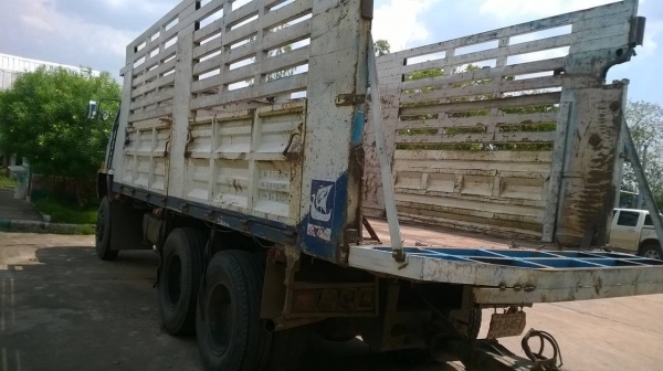 ขายรถพ่วง แม่ดั้ม-ลูกไม่ดั้ม ROCKY 240 หัวขาว วางเครื่อง 6SD1 TC 270 แรงม้า เกียร์ Easton คัสซีสวยตลอดเส้น ยางเต็ม ทะเบียนพร้อมโอนครับ ขายรถพ่วง แม่ดั้ม-ลูกไม่ดั้ม ROCKY 240 หัวขาว วางเครื่อง 6SD1 TC 270 แรงม้า เกียร์ Easton คัสซีสวยตลอดเส้น ยางเต็ม ทะเบียนพร้อมโอนครับ