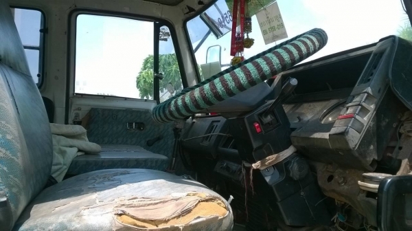 ขายรถพ่วง แม่ดั้ม-ลูกไม่ดั้ม ROCKY 240 หัวขาว วางเครื่อง 6SD1 TC 270 แรงม้า เกียร์ Easton คัสซีสวยตลอดเส้น ยางเต็ม ทะเบียนพร้อมโอนครับ ขายรถพ่วง แม่ดั้ม-ลูกไม่ดั้ม ROCKY 240 หัวขาว วางเครื่อง 6SD1 TC 270 แรงม้า เกียร์ Easton คัสซีสวยตลอดเส้น ยางเต็ม ทะเบียนพร้อมโอนครับ