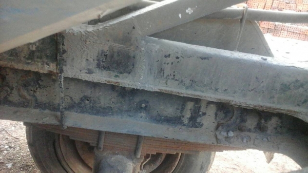 ขายรถ6ล้อโม้ตรง3.5คิวรถนําเข้ามีเล่มทะเบืยนเครือง210แรงม้า