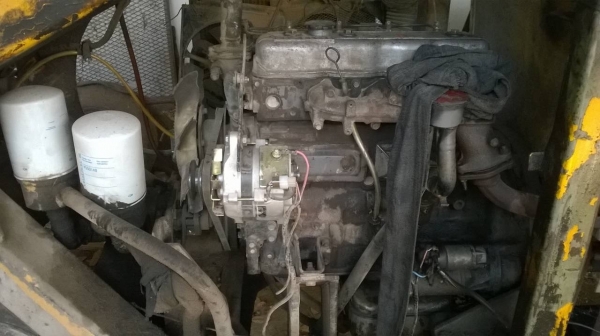 ขายรถคีบ 3 ล้อ ราคาถูก สภาพพร้อมใช้งาน ยางดีมาก เครื่องดี ปั้มดี ใช้งานคีบอ้อยเพิ่งเสร็จครับ