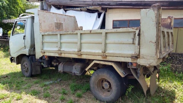 ขายด่วนดั้มฮีโน่117 ห้างแท้   Fหลัง    ดั้มยาว3.60   ยาง8.25-16