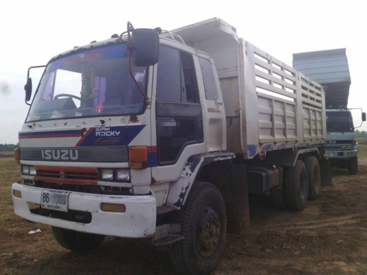 **975,000 บ.ต่อรอง/// 10ล้อดั้ม ROCKY-240 หัวขาว **ขาย ISUZU ROCKY-240 10ล้อ2เพลาดั้ม ISUZU ROCKY FXZ23NFY 6SD1-240HP หัวขาว เครื่องเดิม เกียร์เดิม เครื่องดี แน่น แรงดี เกียร์ดี เข้าง่าย ไม่หลุด ครับ ช่วงล่างเดิม แน่นดี คัสซีดี ใหญ่ สวย ไม่ปะไม่ดาม กระบะด **975,000 บ.ต่อรอง/// 10ล้อดั้ม ROCKY-240 หัวขาว **ขาย ISUZU ROCKY-240 10ล้อ2เพลาดั้ม ISUZU ROCKY FXZ23NFY 6SD1-240HP หัวขาว เครื่องเดิม เกียร์เดิม เครื่องดี แน่น แรงดี เกียร์ดี เข้าง่าย ไม่หลุด ครับ ช่วงล่างเดิม แน่นดี คัสซีดี ใหญ่ สวย ไม่ปะไม่ดาม กระบะด