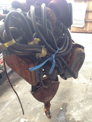 รอกไฟฟ้า NIHON 2TON