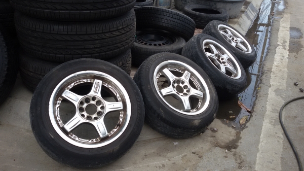 ขายล้อขอบ15 5รู100/114พร้อมยางชุดละ3800