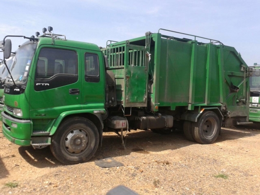 รถอีซูซุ 6 ล้อดั้ม 200 แรงม้า. ปี 50  ( ขาย หัว , คัชซี. )   ,  ( มีขาย 30 คัน. )     สนใจติดต่อ  081 - 6079515