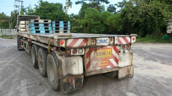 ขายหางพ่วง ClMC  พื้นเรียบ  3  เพลา. แท้  ปี 54   สนใจติดต่อ  081 - 6079515