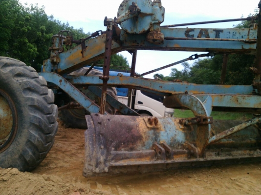 รถเกรด  CAT - 112      สนใจติดต่อ 081 - 6079515