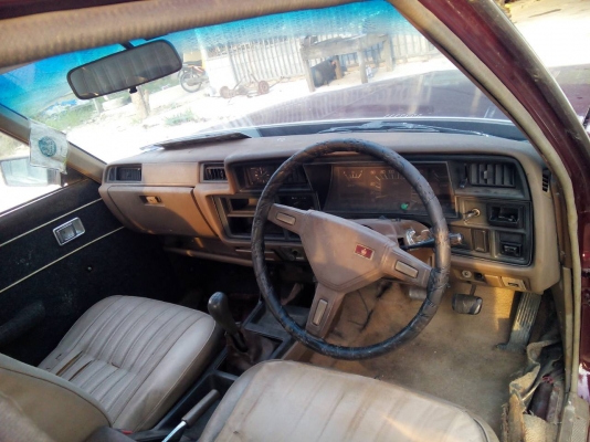 ขาย toyota crown เครื่อง5r เกียร์ธรรมดา พร้อมขับสตาทส์ง่าย หรือแลกกระบะ ขาย toyota crown เครื่อง5r เกียร์ธรรมดา พร้อมขับสตาทส์ง่าย หรือแลกกระบะ