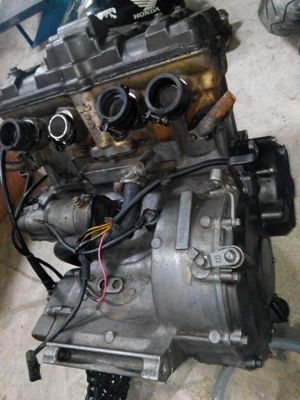 ขายเครื่องเป็นอะไหล่เอกสารสำเนาทะเบียน HONDA CBR 400 CC ราคา 15000 บาท