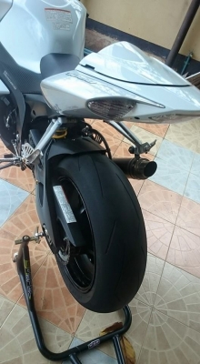 ขาย GSXR1000 K8 สพม. แท้ สเปคแคนาดา รถสวย สีเดิม ไม่สวย ให้ค่าน้ำมัน