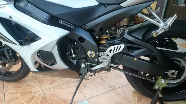 ขาย GSXR1000 K8 สพม. แท้ สเปคแคนาดา รถสวย สีเดิม ไม่สวย ให้ค่าน้ำมัน