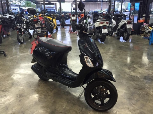 ขาย Vespa S Black Eidition ราคาถูกมาก ของแถมเพียบ