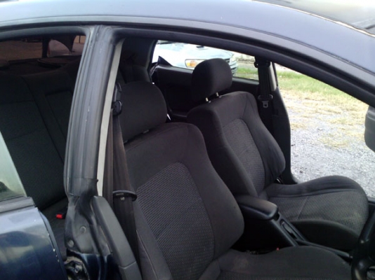 Lantis1.8 Top เครื่องดีแอร์เย็นติดLPGภายนอกบางๆภายในสวยๆ