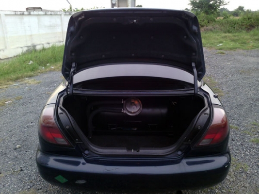 Lantis1.8 Top เครื่องดีแอร์เย็นติดLPGภายนอกบางๆภายในสวยๆ