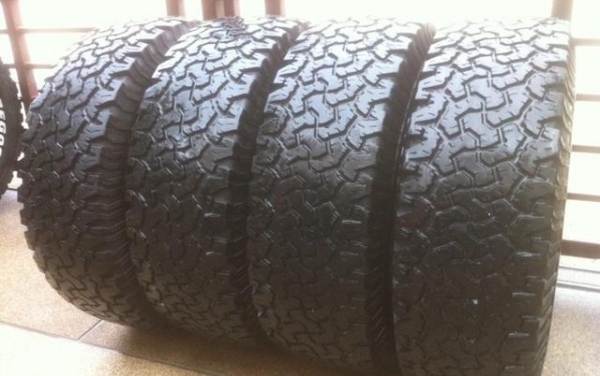 ยาง BF goodrich 31 10.5 R15 ปี11 ดอกติดหนวด ยาง BF goodrich 31 10.5 R15 ปี11 ดอกติดหนวด