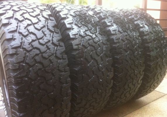 ยาง BF goodrich 31 10.5 R15 ปี11 ดอกติดหนวด