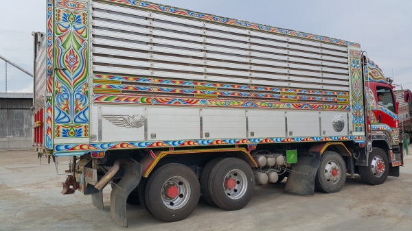 ขายดาวน์รถพ่วง 24 ล้อ แม่-ลูก กระบะเนียมคอกเกษตรดั้ม ISUZU 360 ปี.56 วิ้ง.100000  กว่ากิโล ขายดาวน์ถูกๆ850000 สนใจรีบจองด่วน