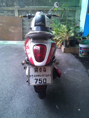 honda scoopy 110i ปี54 รถแม่บ้าน  เครื่องดีมาก 18,500