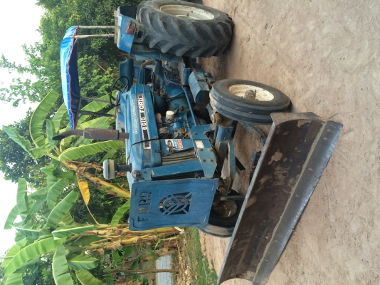 ขายรถไถFord  สภาพดีพร้อมใช้งาน อุปกรณ์ครบ