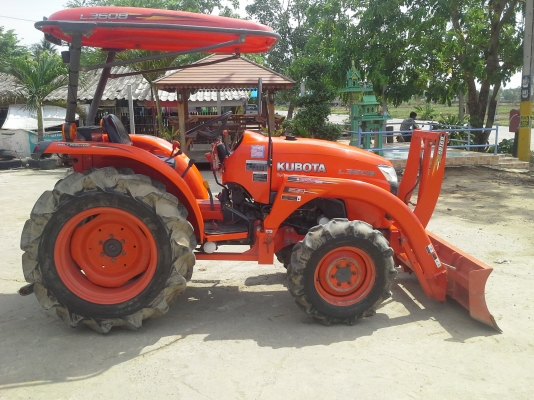 ขาย แทรกเตอร์ KUBOTA L3608 สีเดิมๆ สวยๆคับ ทำงาน 928 ช.ม
