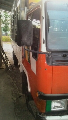 ขาย รถหกล้อมิตซูบิชิ แคนเตอร์