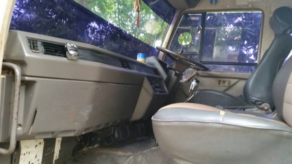 ขายรถบรรทุก 10 ล้อ 2 เพลาดั้ม MITSU FUSO TD สวยที่สุดเดิม ราคาผ่าน 850,000 ต่อรอง เพราะไช้ทุนยกมาแล้ว ๆหัวไม่เคยทำสีทะเบียนเต็ม ขายรถบรรทุก 10 ล้อ 2 เพลาดั้ม MITSU FUSO TD สวยที่สุดเดิม ราคาผ่าน 850,000 ต่อรอง เพราะไช้ทุนยกมาแล้ว ๆหัวไม่เคยทำสีทะเบียนเต็ม