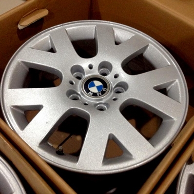 แม็กซ์ BMW แท้ E46 ก้านสลับตัวท๊อปสีเทาม่วงอมดำ 16 นิ้ว ใส่ S3 ได้ทุกรุ่น ตจวส่งได้ครับ แม็กซ์ BMW แท้ E46 ก้านสลับตัวท๊อปสีเทาม่วงอมดำ 16 นิ้ว ใส่ S3 ได้ทุกรุ่น ตจวส่งได้ครับ