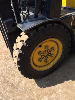 ขายโฟล์คลิฟท์ D25S งาสูง 6 เมตร ติดแก๊สจากนอก สวยๆพร้อมใช้งาน