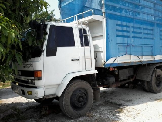 FVZ  2 เพลา  เครื่อง6BG1  175 แรง     ราคา  670,000  บาท