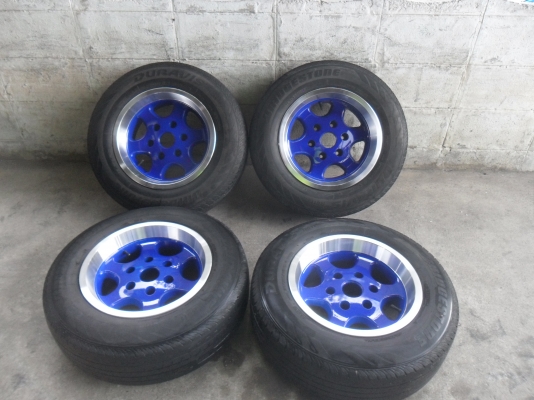 ล้อแม็ก 15นิ้ว 6รู พร้อมยาง สวยๆ 4 ล้อ ราคา 6300 บาท