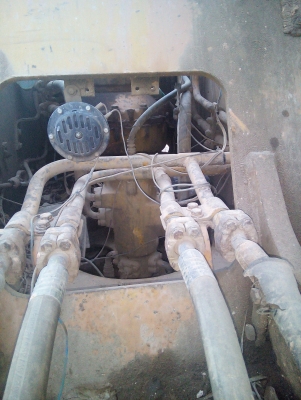 ขายแมคโค..pc200-3..ตัวนอก