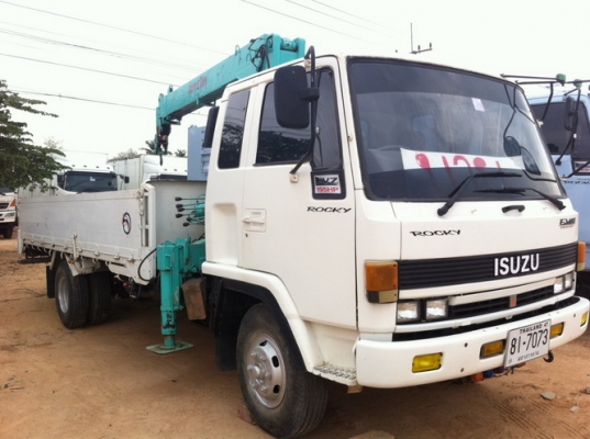 รถเครนISUZU rocky เครน 4.5ตัน 6ล้อ สภาพ สวย