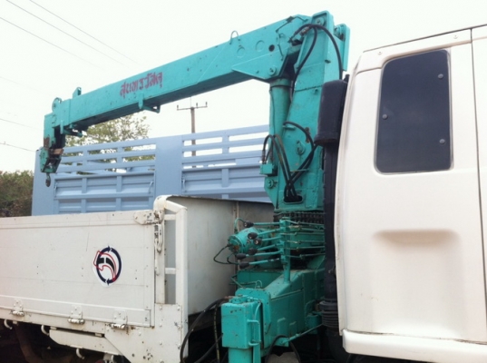 รถเครนISUZU rocky เครน 4.5ตัน 6ล้อ สภาพ สวย