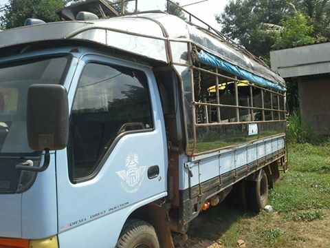 ขา)ย6ล้อยาว5เมตร ISUZU NPR120แรง ฝาขาวปี40 เครื่องดี แคชซีสวย มีหลังคา สภาพพร้อมใช้งาน เอกสารพร้อมโอน สนใจโทร 090-8588220คุณนะ 093-3258446คุณบิว ID:narong498 หรือ www.truck.in.th/498 หรือเพจFacebook ณรงค์ ซื้อขายรถมือสอง (เว็บไซต์ส่วนตัว