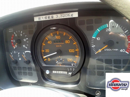 หัวเก๋ง NISSAN สีขาว หัวสวยครับ หัวเก๋ง NISSAN สีขาว หัวสวยครับ